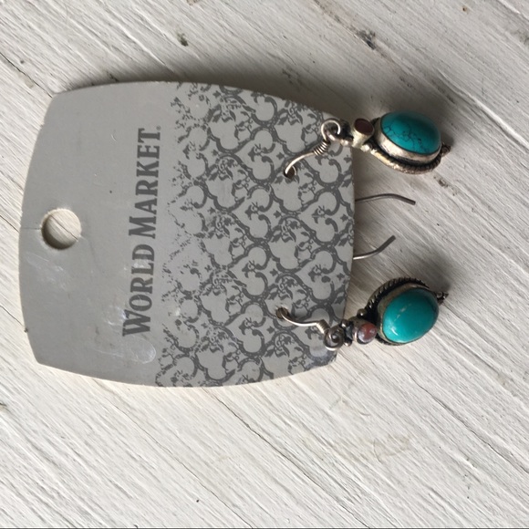 Assorted earring bundle✨🪩 - Picture 8 of 9